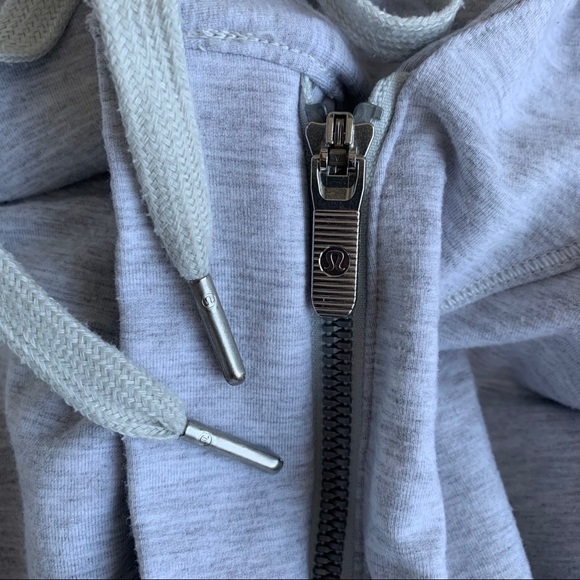 *SOLD* LULULEMON Coast Easy Wrap size 6 grey - Picture 11 of 13